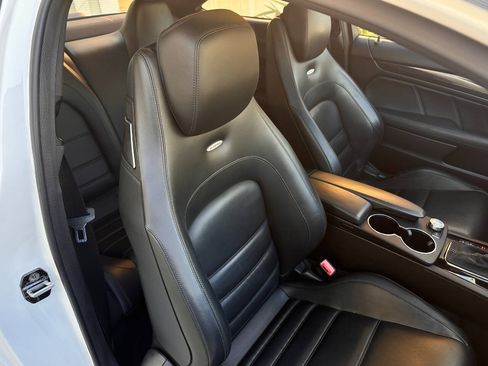 Used 2015 Mercedes-Benz C 63 AMG Coupe image 62