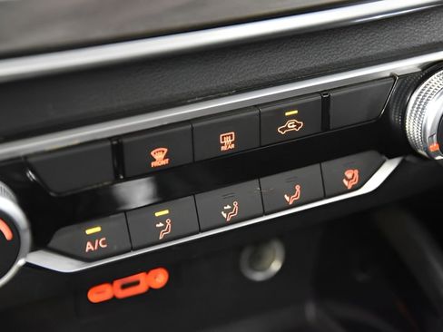 Used 2024 Nissan Altima 2.5 SV FWD image 27