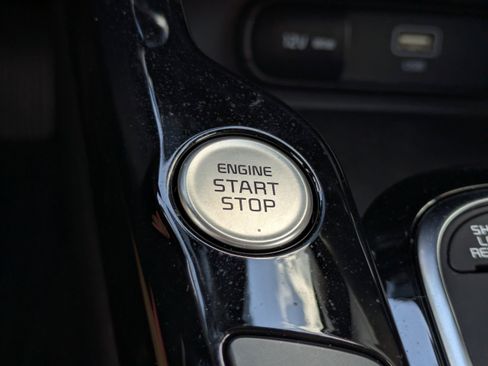 Used 2025 Kia Soul GT-Line image 27