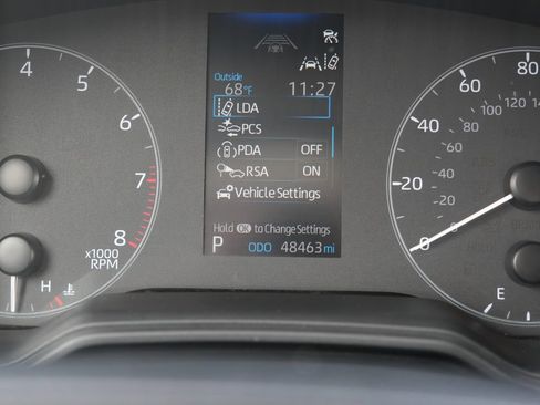 Used 2024 Toyota Corolla LE FWD image 4