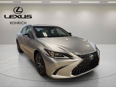 New 2025 Lexus ES 350 w/ Premium Package image 3