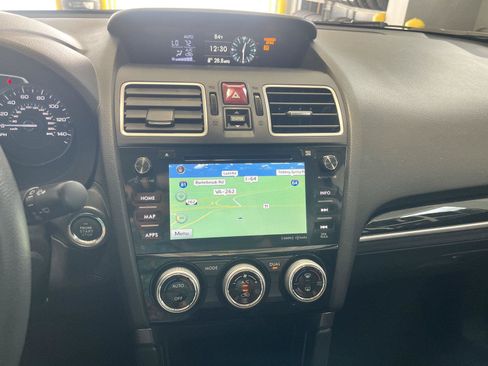 Used 2018 Subaru Forester 2.5i Touring AWD/4WD image 29