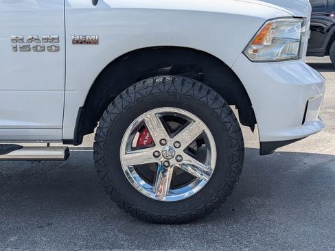 Used 2016 RAM 1500 Express image 11