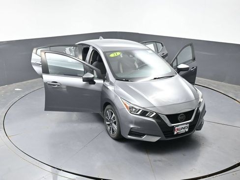 Used 2021 Nissan Versa SV FWD image 55