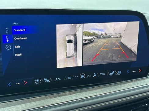 Used 2025 Chevrolet Tahoe Premier image 25