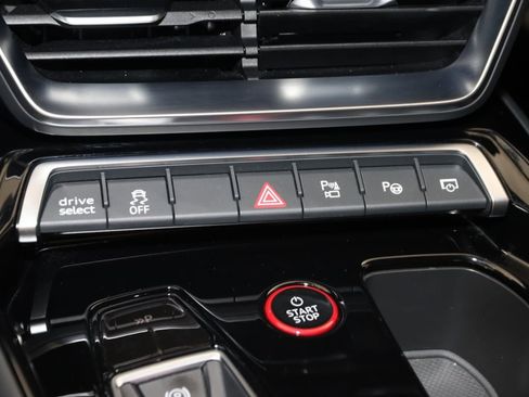 Used 2024 Audi RS e-tron GT w/ Carbon Performance Package image 51