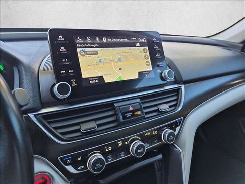 Used 2021 Honda Accord Touring image 15
