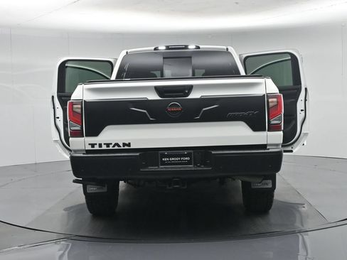 Used 2021 Nissan Titan PRO-4X w/ Pro-4x Convenience Package AWD/4WD image 35