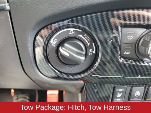 Used 2023 Nissan Frontier PRO-4X w/ Pro Convenience Package AWD/4WD image 16