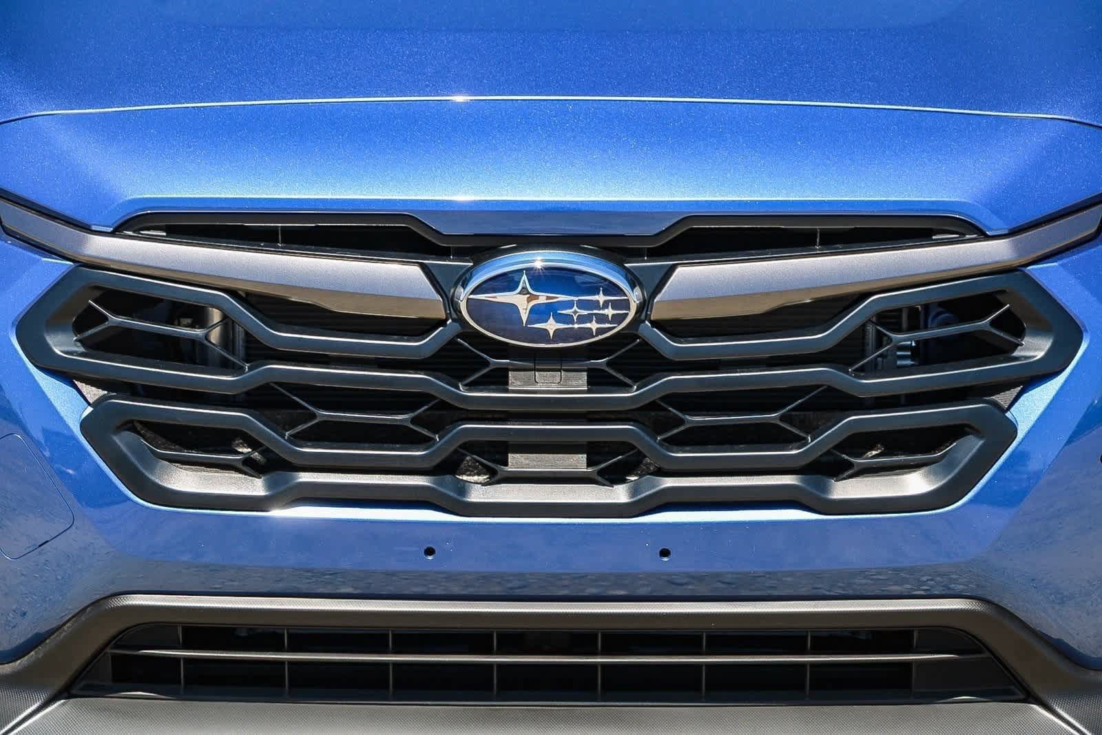 Certified 2025 Subaru Crosstrek 2.5i Premium AWD/4WD image 23
