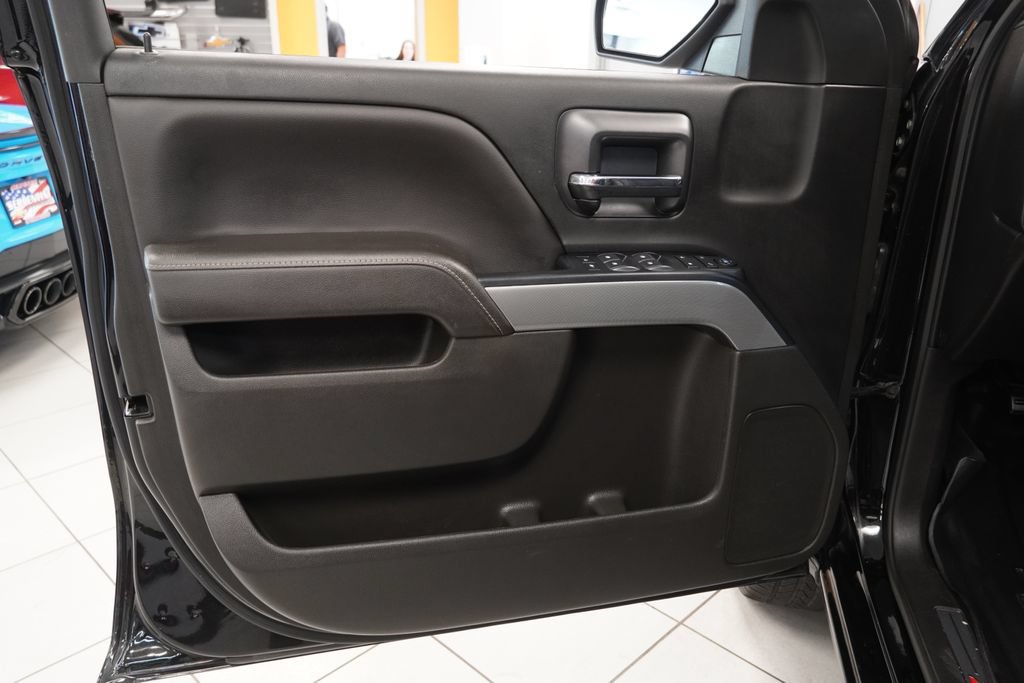 Used 2017 Chevrolet Silverado 1500 LT w/ All Star Edition AWD/4WD image 16