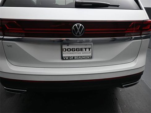 New 2026 Volkswagen Atlas SE image 12