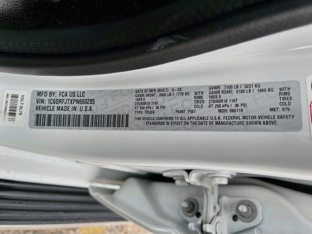 Used 2023 RAM 1500 Laramie AWD/4WD image 32