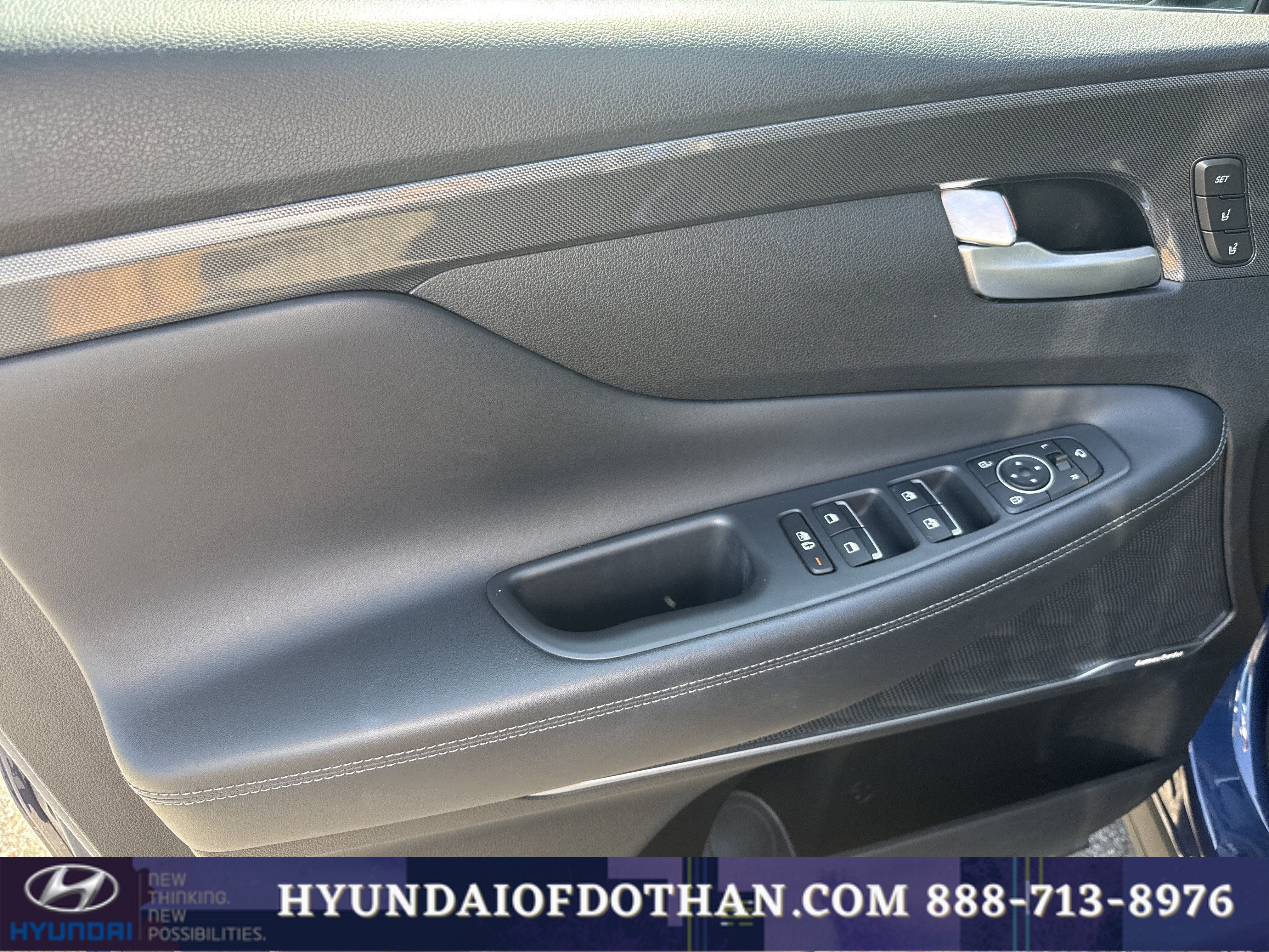 Certified 2022 Hyundai Santa Fe Limited FWD image 7