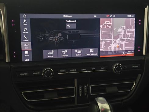 Used 2021 Porsche Macan AWD/4WD image 15