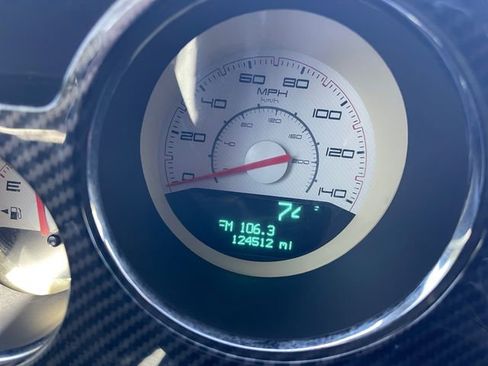 Used 2011 Dodge Challenger RWD image 24