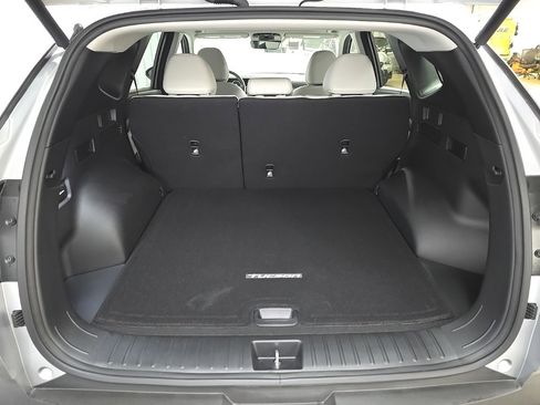 Used 2025 Hyundai Tucson SEL image 12