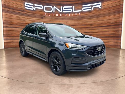 Certified 2024 Ford Edge SE w/ Black Appearance Package AWD/4WD image 10