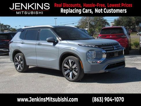 New 2026 Mitsubishi Outlander SEL FWD image 1