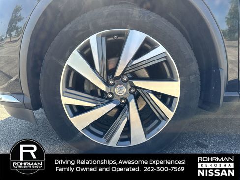 Used 2015 Nissan Murano Platinum w/ Platinum Technology Package AWD/4WD image 9