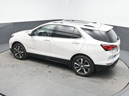 Used 2022 Chevrolet Equinox Premier AWD/4WD image 26