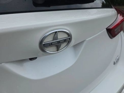 Used 2016 Scion iM FWD image 10