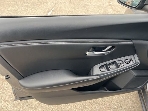 Certified 2023 Nissan Sentra SV image 7