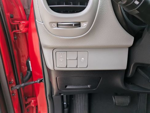 Used 2019 Kia Soul FWD image 26