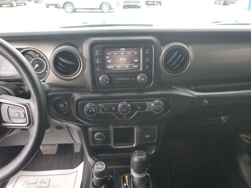 Used 2020 Jeep Wrangler Unlimited Sport image 18