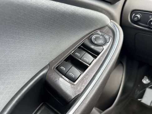 Used 2016 Chevrolet Malibu LT FWD image 25