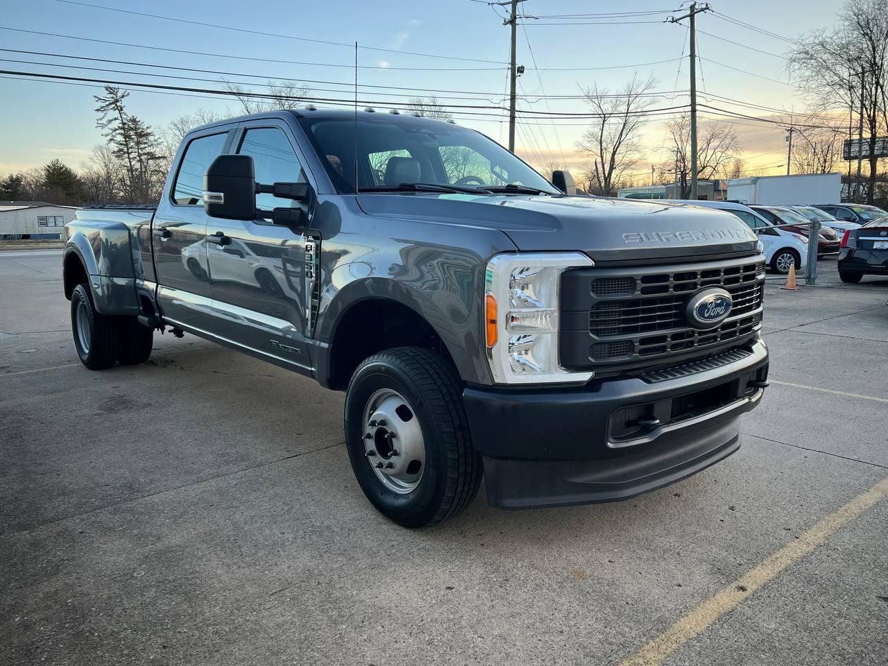 Used 2023 Ford F350 XL AWD/4WD image 3