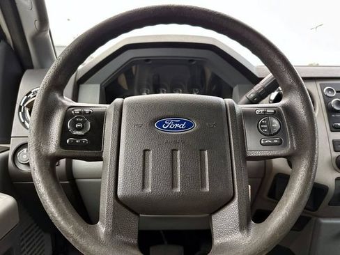 Used 2016 Ford F250 XLT AWD/4WD image 12