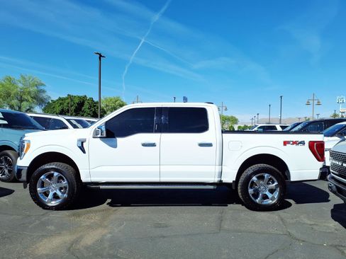 Certified 2022 Ford F150 XLT w/ Equipment Group 302A High image 3