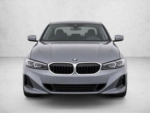 Used 2025 BMW 330i Sedan w/ Convenience Package RWD image 2