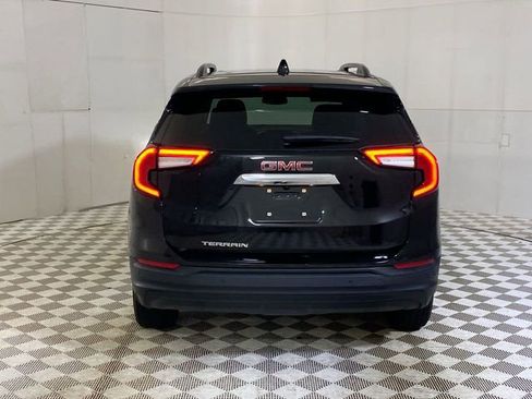 Used 2023 GMC Terrain SLE w/ Driver Convenience Package AWD/4WD image 18