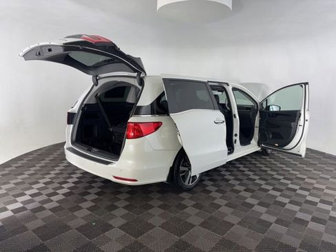 Used 2023 Honda Odyssey Touring image 16