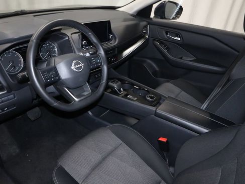 Certified 2025 Nissan Rogue SV AWD/4WD image 25