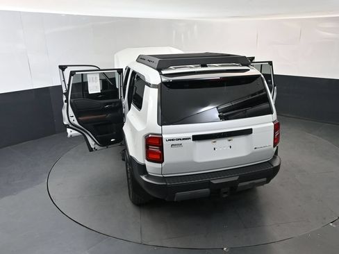 Used 2024 Toyota Land Cruiser AWD/4WD image 18