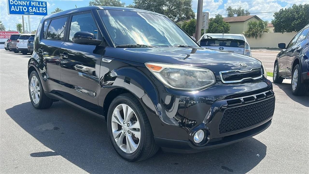 Used 2016 Kia Soul + FWD image 5