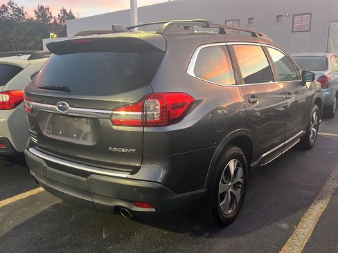 Used 2019 Subaru Ascent Premium image 8