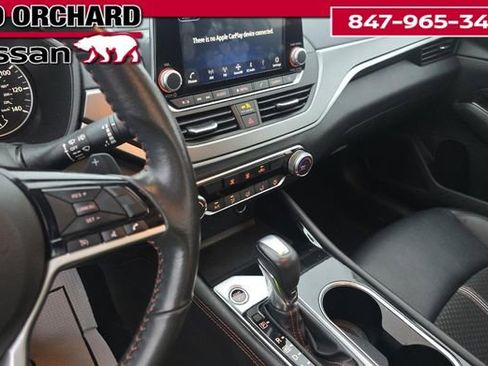 Used 2024 Nissan Altima 2.5 SR image 9
