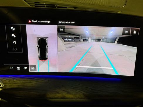 Certified 2025 Audi Q5 Premium w/ Convenience Package image 29