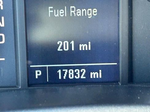 Used 2017 Chevrolet Silverado 1500 W/T w/ Chrome Bumper Package image 17