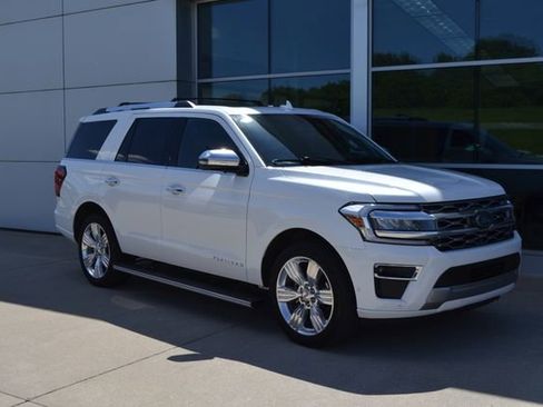 Certified 2024 Ford Expedition Platinum AWD/4WD image 7