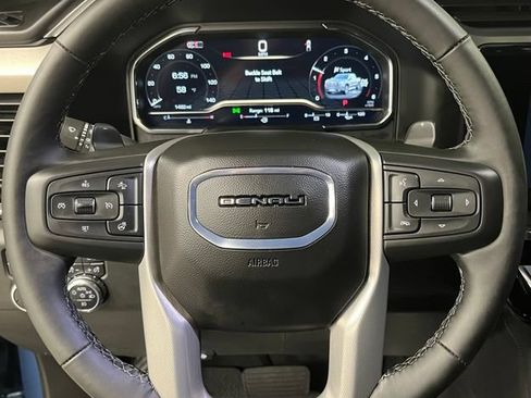 Used 2025 GMC Sierra 1500 Denali w/ Denali Reserve Package AWD/4WD image 27