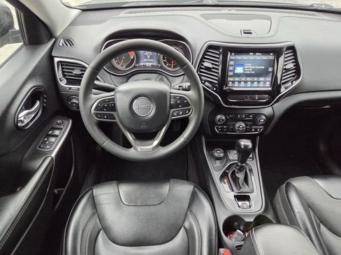 Used 2022 Jeep Cherokee Limited AWD/4WD image 15
