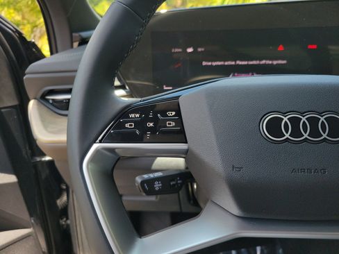 Certified 2025 Audi Q5 Premium Plus w/ Premium Plus AWD/4WD image 27