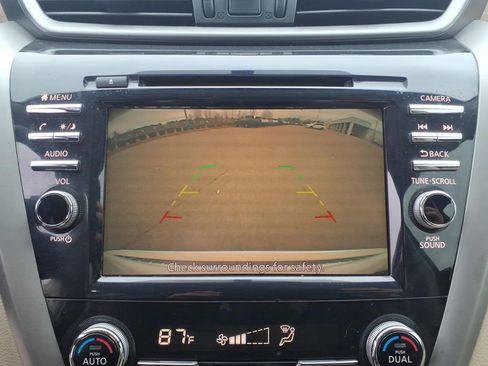 Used 2019 Nissan Murano SV image 12