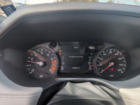 Used 2025 Jeep Compass Limited AWD/4WD image 11