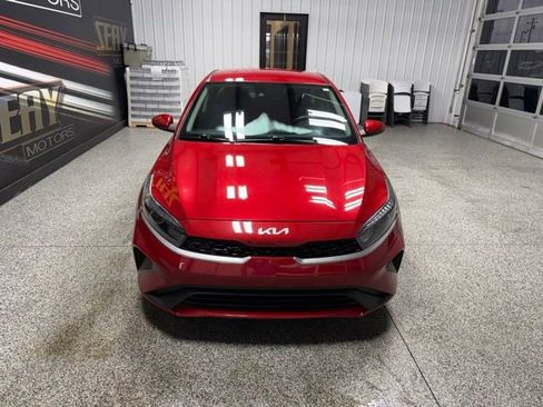 Used 2024 Kia Forte LXS FWD image 27